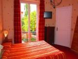 Standard Double room with garden view