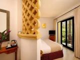 Standard Triple room with sea view