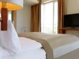 Executive Suite with garden view