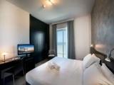 Standard Triple room with balcony