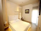 Standard Triple room with city view