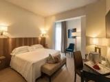 Superior Double room with balcony and with partial view