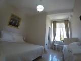 Standard Triple room with mountain view