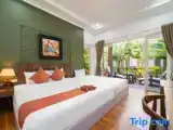 Triple Bungalow