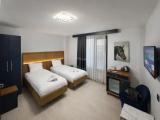 Standard Double room with city view