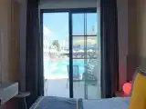 Standard Swim Up Double room