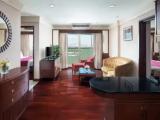 3 Bedrooms (Family room) Suite