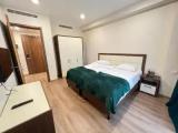 Suite with balcony and with city view