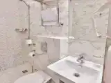 Family Twin room with balcony