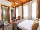 Standard Double room with city view