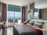 Family Quadruple room with balcony and with sea view