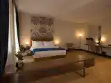 Museum Double Suite with balcony and with city view