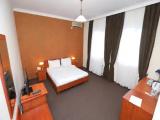 Deluxe Double room with city view