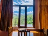Superior Family room with balcony and with mountain view