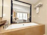 Standard Double room with view