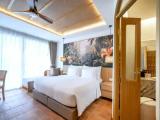 Spa with Private Jacuzzi Double Suite with balcony