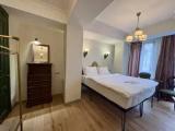 Economy Family room