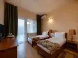Standard Twin room with balcony