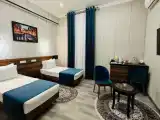 Standard Twin room with city view