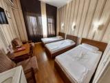 Standard Triple room with view
