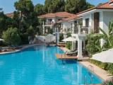 Lake House Swim Up Family Suite