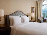 Deluxe Suite with balcony and with view