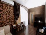 Suite with balcony and with city view