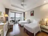 Deluxe Twin room with ocean view