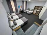 Standard Quintuple Family room