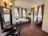 Standard Double room with partial sea view