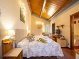 Standard Quadruple room with view