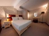 Suite with balcony