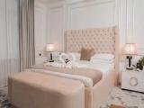 Suite with city view