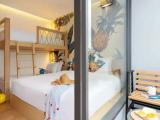 Quadruple room with balcony