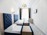 Deluxe Triple room with balcony