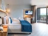 Junior Suite with balcony and with city view