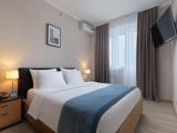 Business Triple Apartment