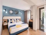 Standard room with balcony