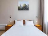 Double room with city view