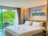 Deluxe Double room with balcony and with city view