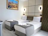 Standard Double room with city view