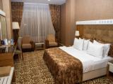 Deluxe Double room with city view