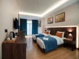 Standard Double room with city view