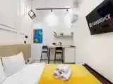 Fun Double Stylish Studio with courtyard view