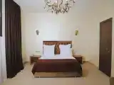 Standard Triple room with city view