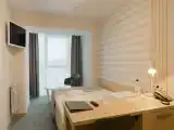 Standard Single with French Size Bed room