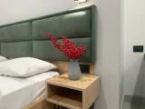 Comfort room with city view