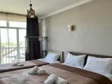 Economy Triple room with balcony and with view