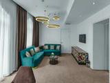 2 Bedrooms Suite with balcony