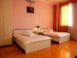 Standard Triple room with balcony